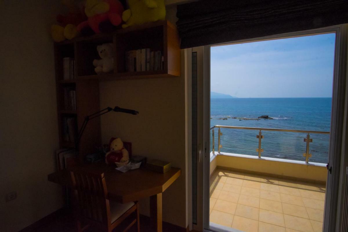 Paris Seaside Villa Pantokratoras  Ngoại thất bức ảnh